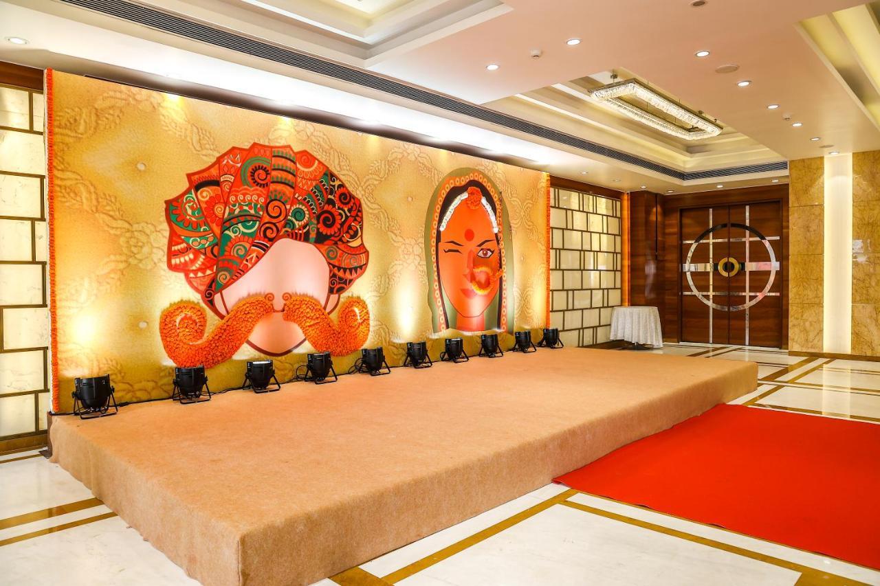 Krishna Palace Hotel Mumbai Ngoại thất bức ảnh