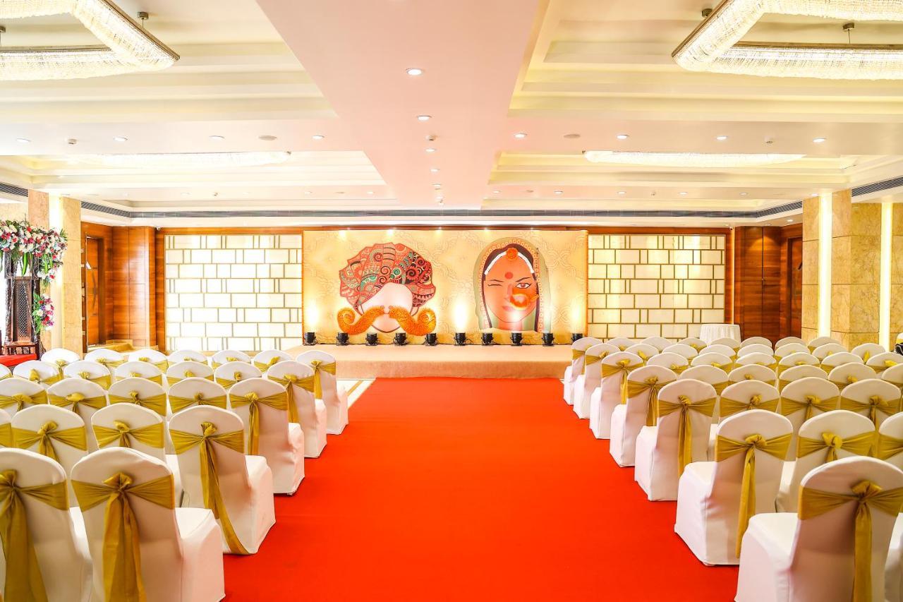 Krishna Palace Hotel Mumbai Ngoại thất bức ảnh